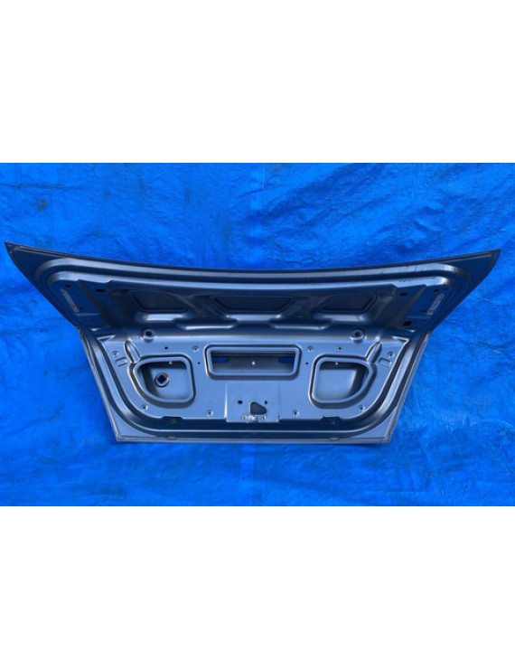 Tampa Traseira Jac J3 Sedan 2010 A 2014 Detalhe Preto