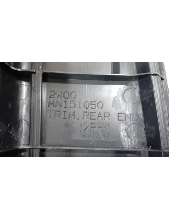 Soleira Porta Malas Airtrek 2003 - 2008 Preto