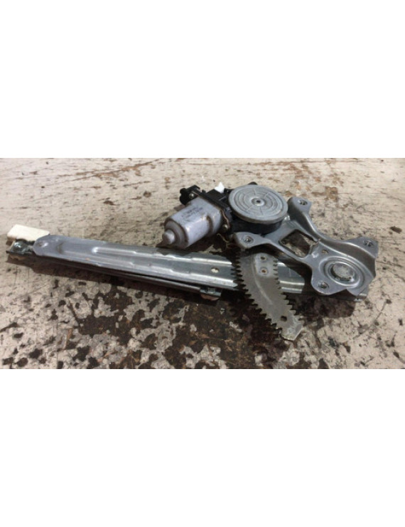 Máquina Vidro Traseiro Direito Nissan Tiida 2012