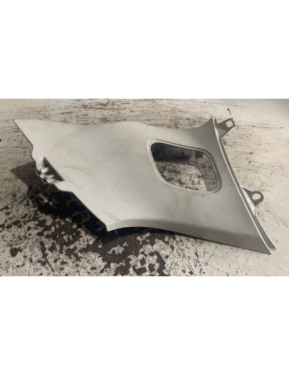 Acabamento Coluna Esquerda Volvo C30 2008 - 2011 30721240
