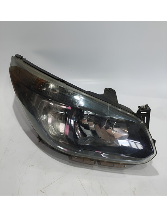 Farol Direito Gm Spin 2013 2014 2015 2016 Direito