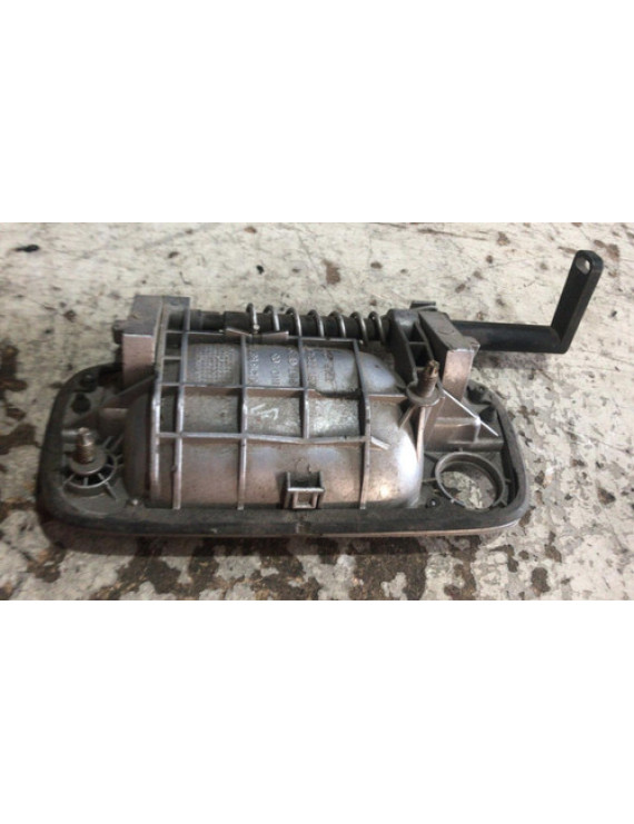 Maçaneta Externa Dianteira Direita Peugeot 406 2001