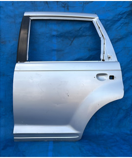 Porta Traseira Esquerda Pt Cruiser 2001 A 2010 Detalhe Prateado Porta Traseira Esquerda Pt Cruiser 2001 A 2010 Detalhe Prateado