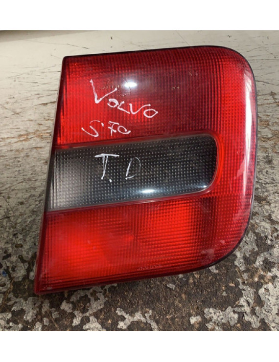 Lanterna Direita Tampa Volvo S70 V70 2000