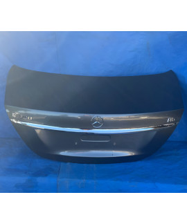 Tampa Traseira Mercedes E300 2019 2020  Cinza-escuro