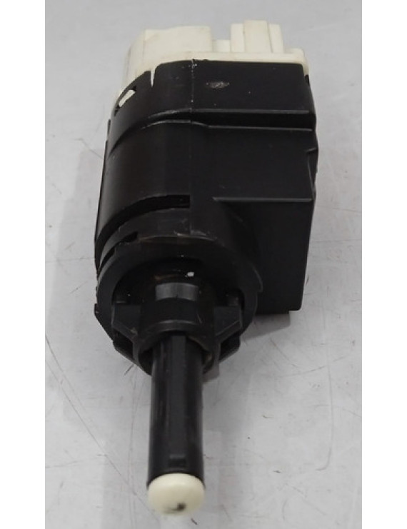 Interruptor Luz Freio Duster Sandero 2015 - 2020