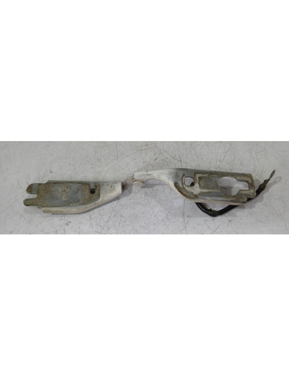 Dobradiça Direita Do Capô Bmw 318 1998   