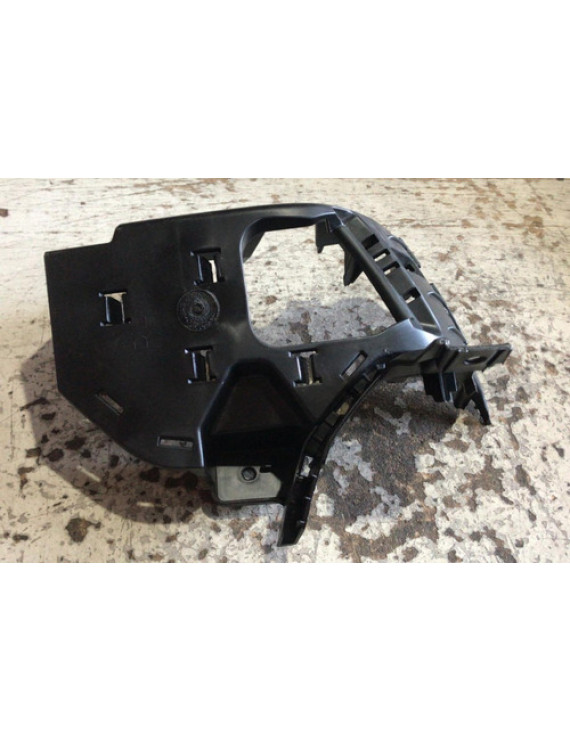 Moldura Suporte Cinto Traseiro Direito Bmw X3 2015 19184811