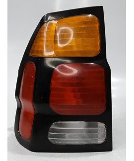 Lanterna Esquerda Pajero Sport Gls 1994 - 2001