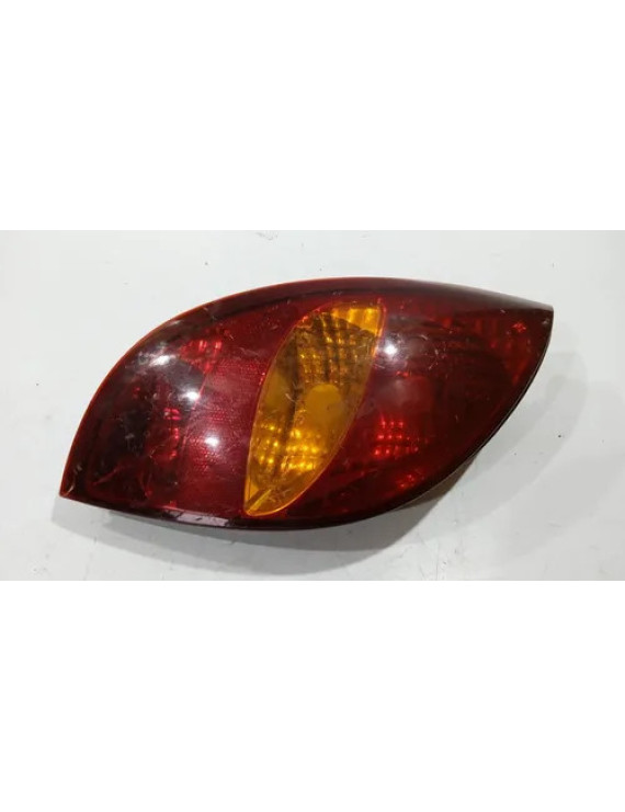 Lanterna Esq Celta 2001 2002 2003 2004 2005 2006 2007 Esquerdo/motorista Vermelho Âmbar