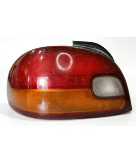 Lanterna Esquerda Hyundai Accent 1997 Detalhe