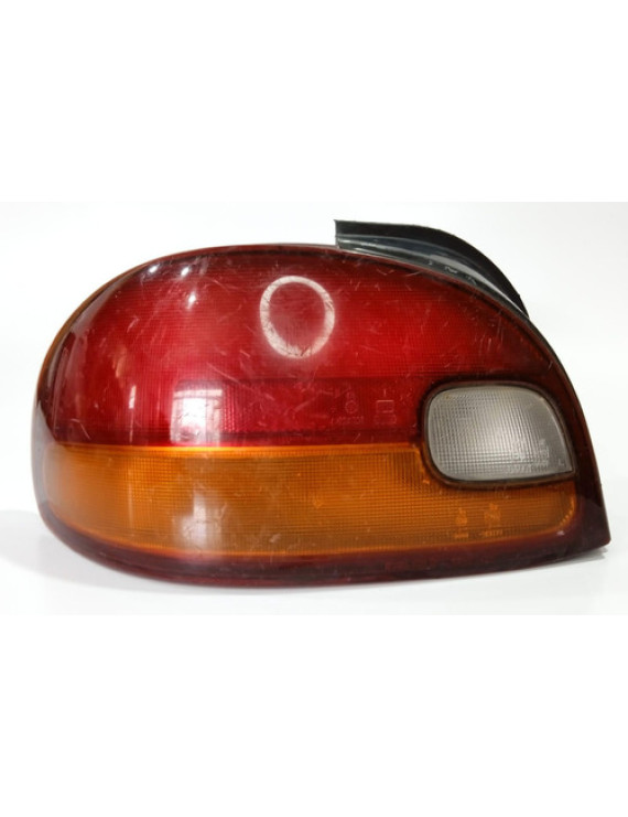 Lanterna Esquerda Hyundai Accent 1997 Detalhe