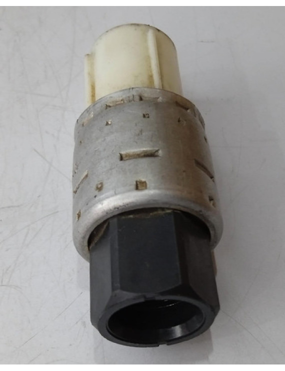 Pressostato Ar Condicionado Focus 2001 - 2008 95bw19e561aa