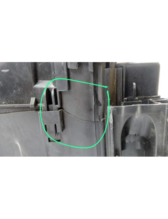Caixa Fusíveis Externa Outlander 2.0 2014 2015