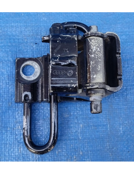 Dobradiça Porta Dianteira Direita Volkswagen Golf 1997