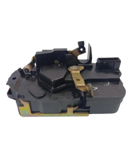 Fechadura Traseira Esquerda Peugeot 206 207 2007 - 2012 Fechadura Traseira Esquerda Peugeot 206 207 2007 - 2012