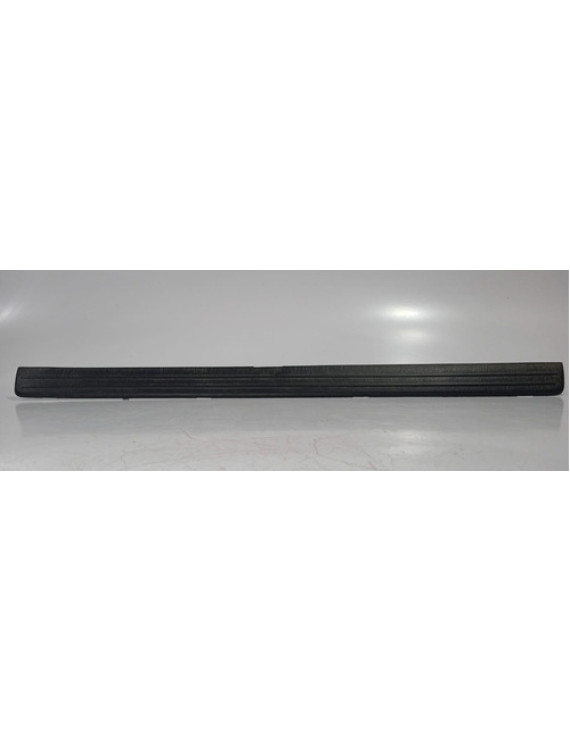 Soleira De Porta Dianteira Esquerda Toyota Rav4 2001 - 2006