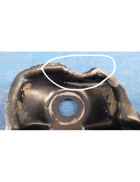 Suporte Esquerdo Parachoque Dianteiro Mercedes Ml500 2006