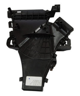 Duto De Ar Dianteiro Direito Mercedes E300 2020 