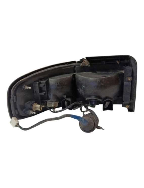 Lanterna Direita Toyota Camry 1992 - 1999 Direito/passageiro Vermelho