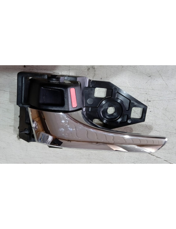 Maçaneta Interna Traseira Esquerda Toyota Rav4 2014 2015