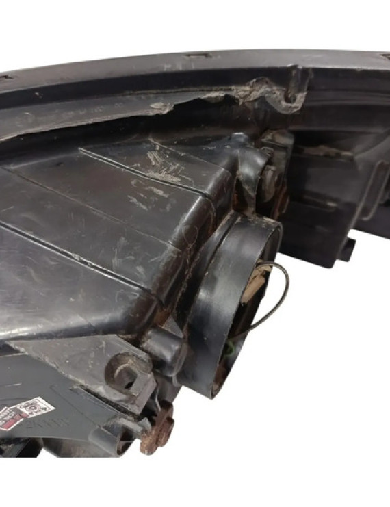 Farol Direito Kia Soul 2009 2010 2011 2012 / Detalhe Direito/passageiro
