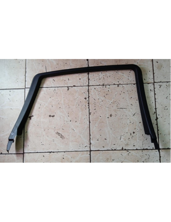 Moldura Arco Porta Traseira Esquerda Mercedes R500 2007 