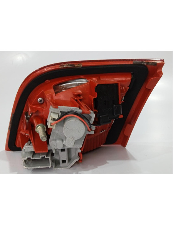 Lanterna Esquerda Tampa Audi A3 Sportback 09/10/11 2012/2013