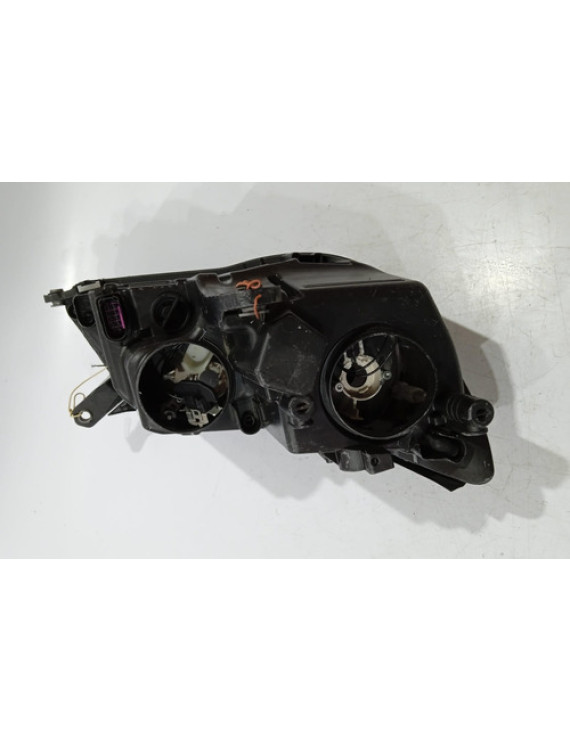 Farol Esquerdo Tiguan 2009 2010 2011  / Detalhe