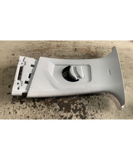 Moldura Coluna Central Lado Esquerdo Peugeot 3008 2019