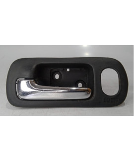 Maçaneta Interna Dianteira Esquerda Civic 2001 - 2005 Dianteira