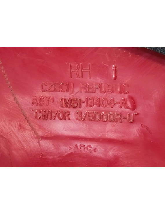 Lanterna Direita Focus Hatch 2005 2006 2007 2008 Direito/passageiro Vermelho