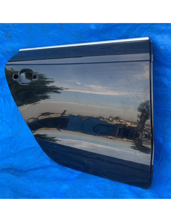 Porta Traseira Direita Audi A5 2012 2013 2014 2015 Detalhe Traseira Direita Preto
