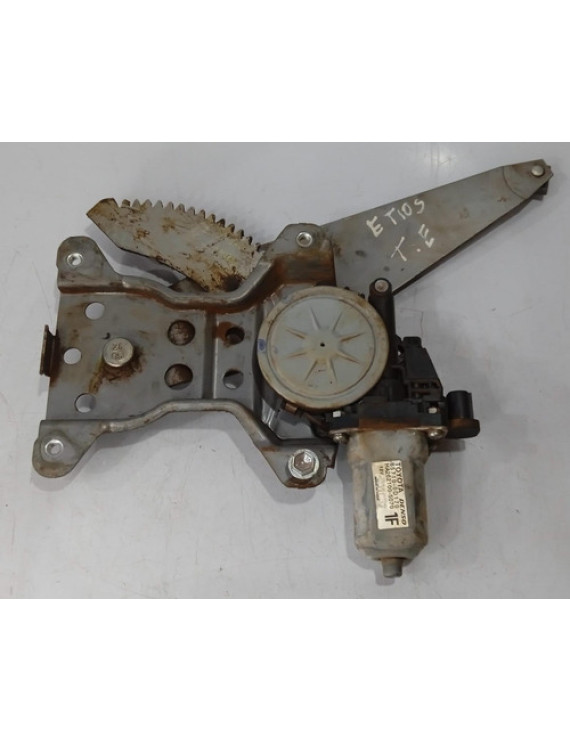 Máquina De Vidro Traseira Esquerda Toyota Etios 2013 - 2016