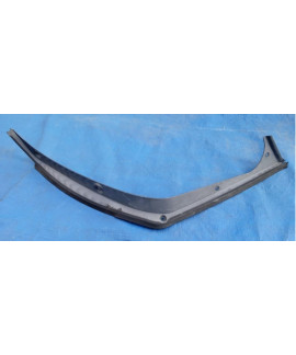 Acabamento Lado Direito Porta Malas Mercedes C180 2012