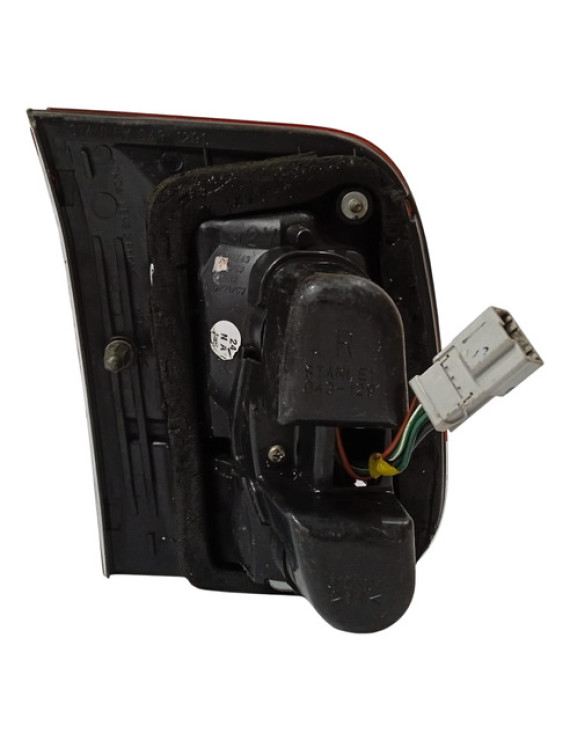 Lanterna Esquerda Tampa Traseira Civic 1998 Detalhe Esquerdo/motorista Vermelho Lanterna Esquerda Tampa Traseira Civic 1998 Detalhe Esquerdo/motorista Vermelho