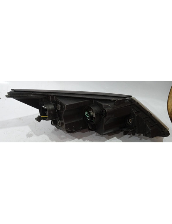 Farol Esquerdo Sportage 2012 2013 2014 2015 2016 / Detalhe