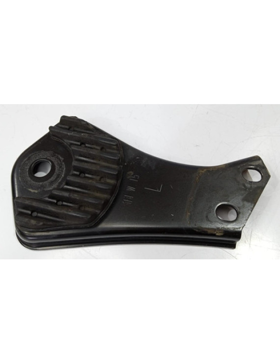 Suporte Agregado Traseiro Esquerdo Mercedes C180 2012