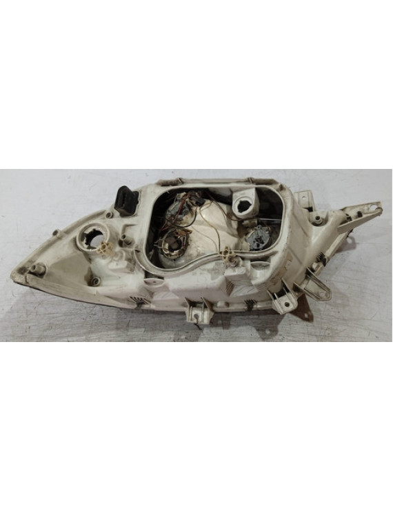 Farol Direito Mercedes Sprinter 2001 2002 2003 / Detalhe
