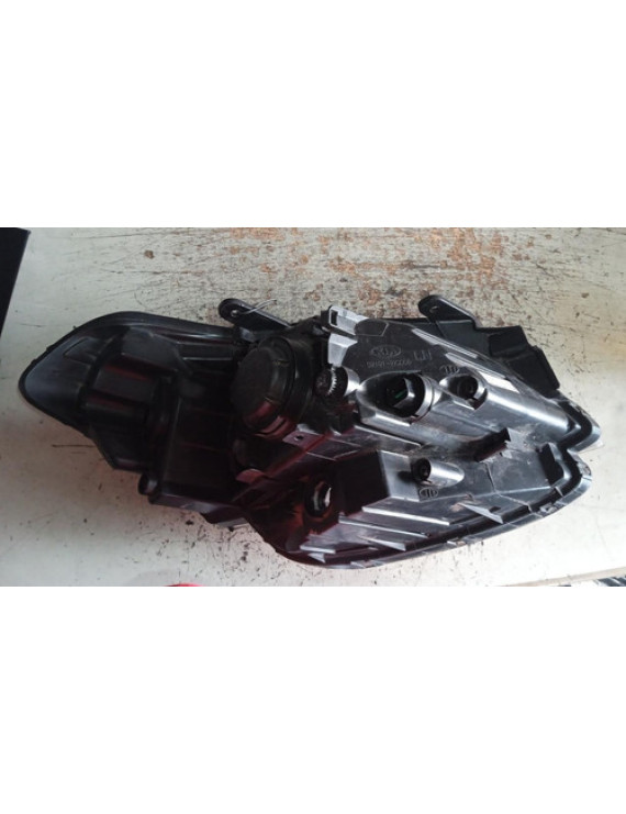 Farol Esquerdo Kia Soul 2009 - 2012 / Foco Simples