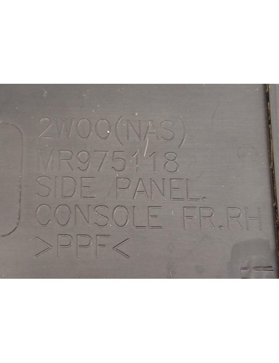 Acabamento Console Direito Airtrek 2003 - 2008