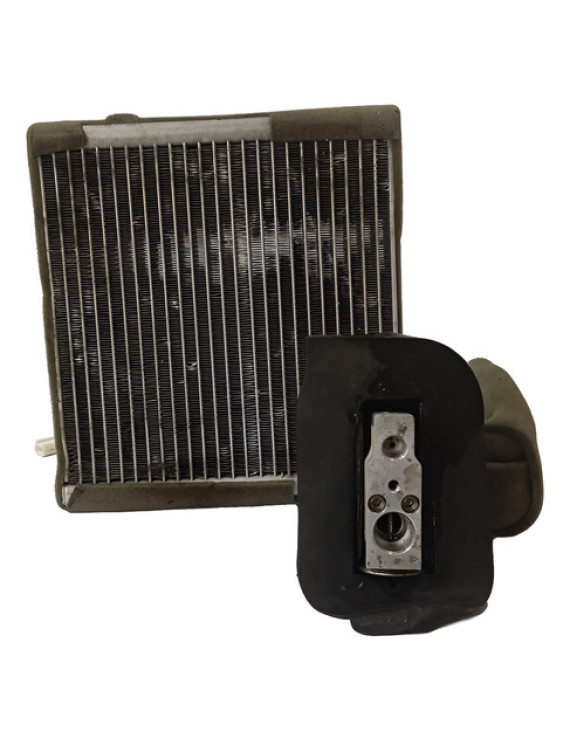 Condensador Evaporador Ar Nissan Tiida 2010