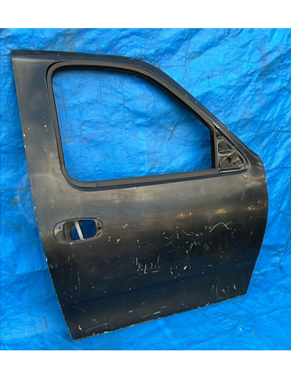 Porta Dianteira Direita Ford F-150 1999 - Dianteira - Direita - Preto