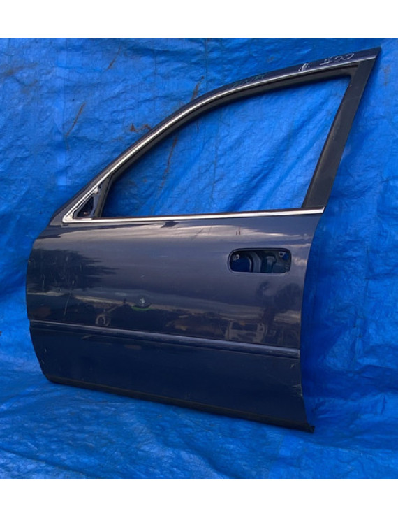 Porta Dianteira Esquerda Toyota Camry 1993 A 2000