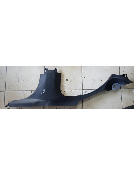 Moldura Inferior Central Direito Jeep Compass 2017 - 2021 Preto