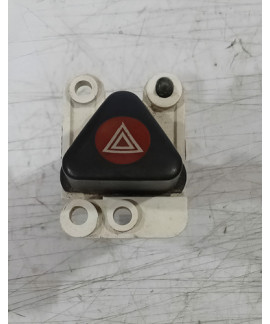 Botão Do Pisca Alerta Subaru Legacy 1998     Preto