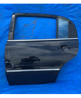 Porta Traseira Esquerda Kia Opirus 2008 / Avaria - Traseira - Esquerda - Preto