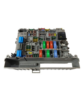 Caixa Fusíveis Bmw 118 320 2008 2009 2010 2011