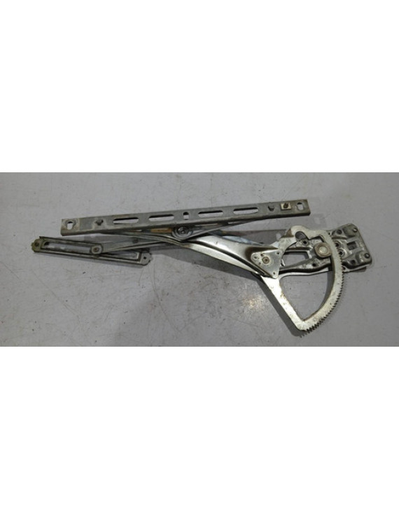 Máquina Vidro Dianteiro Esquerdo Mercedes Clk320 1997 - 2002