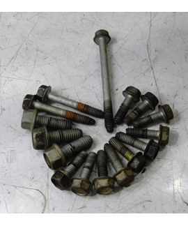 Kit Parafuso Tampa Frontal Motor Cerato 1.6 2014 - 2019 Preto